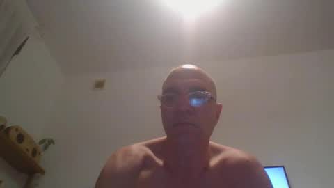 crazystrapon online show from 01/25/25, 12:48