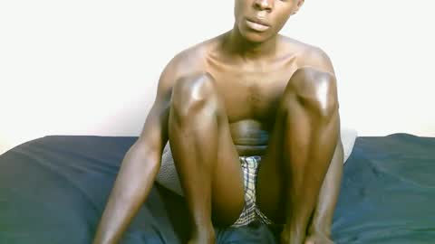 Snapshot of crazzyfucck chatting on 02/21/26, 08:04 Samuel online show from 02/21/26, 08:04