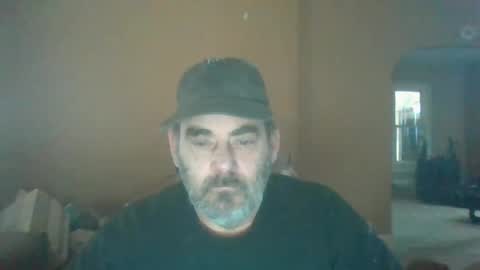 Snapshot of cre9876 chatting on 03/04/25, 05:56 alway horny online show from 03/04/25, 05:56