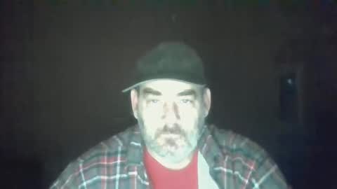 Snapshot of cre9876 chatting on 10/15/25, 12:27 alway horny online show from 10/15/25, 12:27