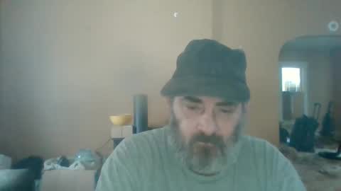 Snapshot of cre9876 chatting on 01/17/26, 08:34 alway horny online show from 01/17/26, 08:34