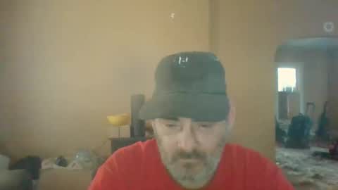 Snapshot of cre9876 chatting on 02/14/26, 05:53 alway horny online show from 02/14/26, 05:53