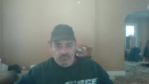 Snapshot of cre9876 chatting on 03/17/26, 06:55 alway horny online show from 03/17/26, 06:55