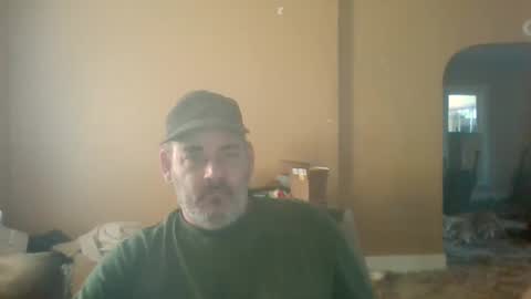 Snapshot of cre9876 chatting on 03/23/26, 02:32 alway horny online show from 03/23/26, 02:32