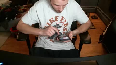 Snapshot of creaming4u666 chatting on 01/01/25, 11:18 Terrifier3006 online show from 01/01/25, 11:18