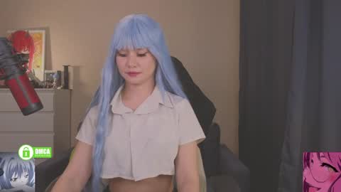 Snapshot of creammeow chatting on 04/22/26, 08:28 Alina online show from 04/22/26, 08:28