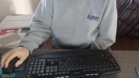 Creamormilk online show from 10/01/25, 06:03