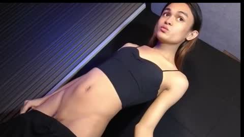 Snapshot of creamy_delilah chatting on 06/11/26, 05:44 Delilah online show from 06/11/26, 05:44