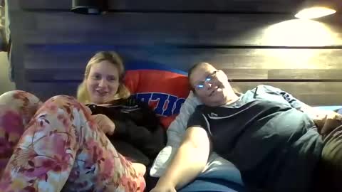 Heather online show from 09/25/25, 08:34