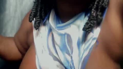 creamyposh1 online show from 10/26/25, 05:52