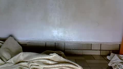 Snapshot of creamyposh1 chatting on 04/06/26, 04:10 creamyposh1 online show from 04/06/26, 04:10