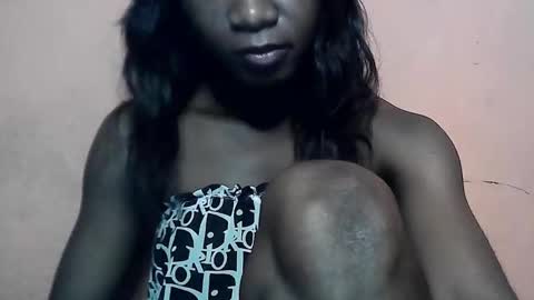 creamyxsugar online show from 12/16/25, 02:27