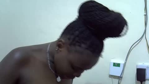 creamyypussyy online show from 11/03/25, 10:21