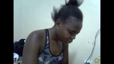 Snapshot of creamyypussyy chatting on 03/02/26, 04:03 creamyypussyy online show from 03/02/26, 04:03