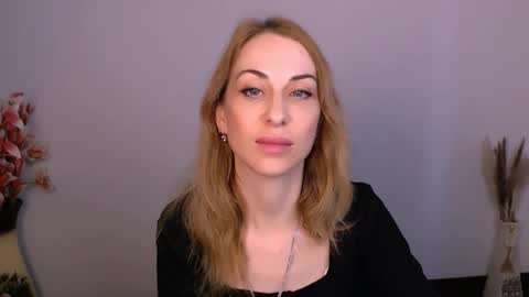 Lera online show from 11/20/25, 01:33