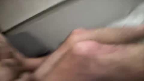 Snapshot of creed271058 chatting on 03/26/26, 01:17 creed271058 online show from 03/26/26, 01:17