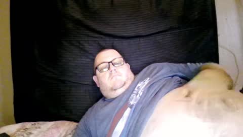 Snapshot of creeeping_death chatting on 12/02/24, 02:42 The hopeless romantic online show from 12/02/24, 02:42