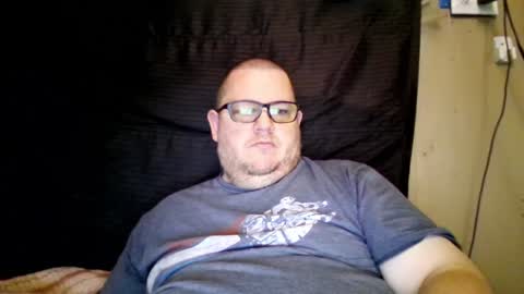 Snapshot of creeeping_death chatting on 12/02/24, 08:22 The hopeless romantic online show from 12/02/24, 08:22