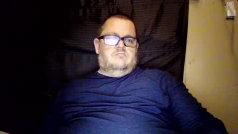 Snapshot of creeeping_death chatting on 12/18/24, 07:36 The hopeless romantic online show from 12/18/24, 07:36