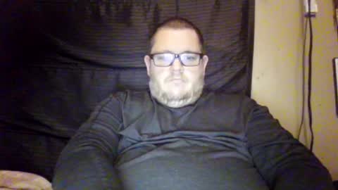 Snapshot of creeeping_death chatting on 12/24/24, 01:59 The hopeless romantic online show from 12/24/24, 01:59