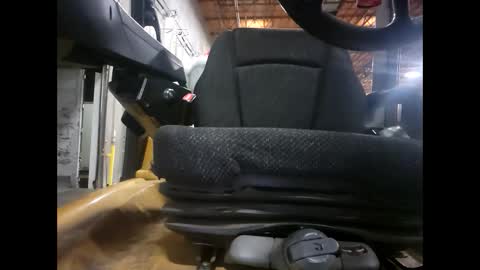 Snapshot of creeeping_death chatting on 01/08/25, 02:25 The hopeless romantic online show from 01/08/25, 02:25