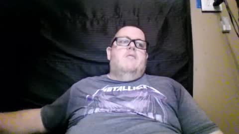 Snapshot of creeeping_death chatting on 02/25/25, 08:25 The hopeless romantic online show from 02/25/25, 08:25