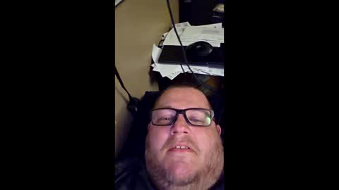 Snapshot of creeeping_death chatting on 03/03/25, 02:26 The hopeless romantic online show from 03/03/25, 02:26