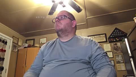 Snapshot of creeeping_death chatting on 03/07/25, 10:24 The hopeless romantic online show from 03/07/25, 10:24