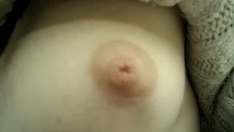 Snapshot of cremina chatting on 12/19/24, 04:13 cremina online show from 12/19/24, 04:13