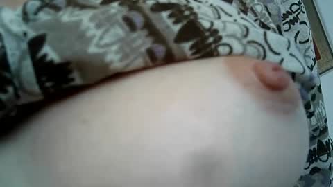 Snapshot of cremina chatting on 03/12/25, 11:31 cremina online show from 03/12/25, 11:31