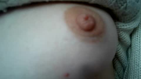 Snapshot of cremina chatting on 03/26/26, 12:22 cremina online show from 03/26/26, 12:22