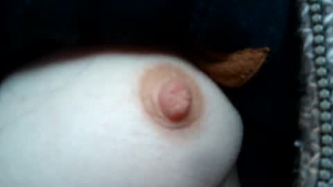 Snapshot of cremina chatting on 04/04/26, 03:20 cremina online show from 04/04/26, 03:20