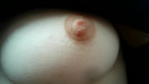 Snapshot of cremina chatting on 04/24/26, 07:00 cremina online show from 04/24/26, 07:00