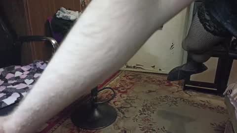 Snapshot of cremjee chatting on 09/28/25, 06:24 cremjee online show from 09/28/25, 06:24