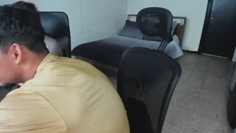 Snapshot of crimson_heart chatting on 01/09/25, 06:15 Crimson heart online show from 01/09/25, 06:15