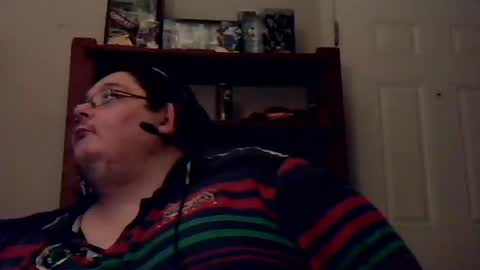 Snapshot of crimsonducki chatting on 03/11/26, 10:32 Duckie online show from 03/11/26, 10:32