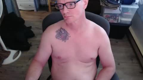 Snapshot of criosthehorny chatting on 05/14/26, 06:37 criosthehorny online show from 05/14/26, 06:37