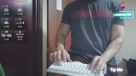 Snapshot of cris2428 chatting on 09/30/25, 11:10 cris2428 online show from 09/30/25, 11:10