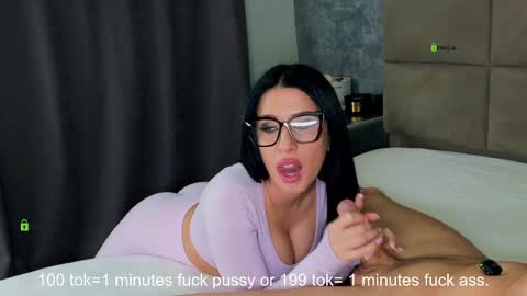 Gold Couple online show from 04/10/26, 04:23