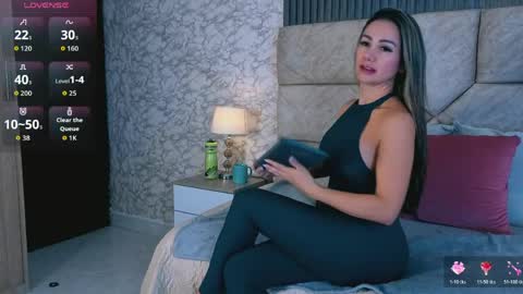 Snapshot of cris__sweetxx chatting on 04/23/26, 12:15 Cristina Sweet online show from 04/23/26, 12:15