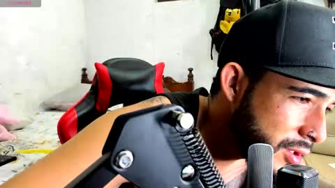 cris_simons online show from 11/03/25, 04:36