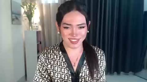 Snapshot of cris_slut08 chatting on 10/25/25, 05:48 my beautiful cris online show from 10/25/25, 05:48