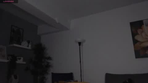 Snapshot of cris_tinne chatting on 12/24/24, 04:40 cris_tinne online show from 12/24/24, 04:40