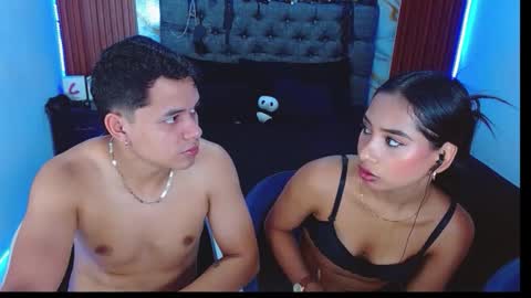 Snapshot of crisandmery chatting on 11/27/25, 04:20 CRISANDMERY online show from 11/27/25, 04:20