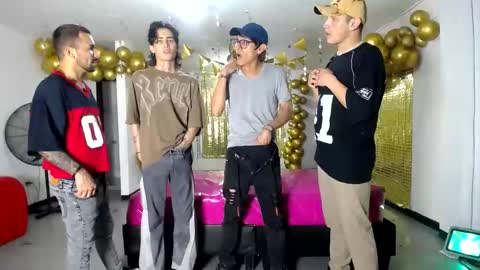 Snapshot of crismens chatting on 01/10/25, 02:14 crismens online show from 01/10/25, 02:14