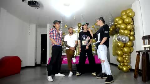 Snapshot of crismens chatting on 01/17/25, 03:12 crismens online show from 01/17/25, 03:12