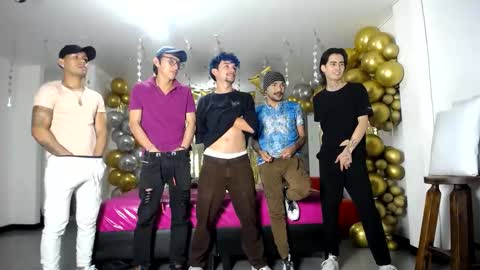 Snapshot of crismens chatting on 01/24/25, 03:11 crismens online show from 01/24/25, 03:11