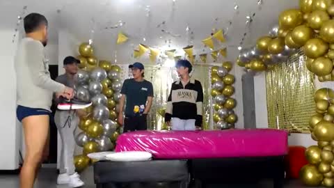 Snapshot of crismens chatting on 01/26/25, 03:17 crismens online show from 01/26/25, 03:17