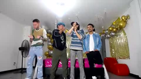 Snapshot of crismens chatting on 02/05/25, 03:13 crismens online show from 02/05/25, 03:13