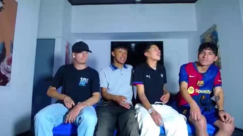 Snapshot of crismens chatting on 09/14/25, 06:40 crismens online show from 09/14/25, 06:40